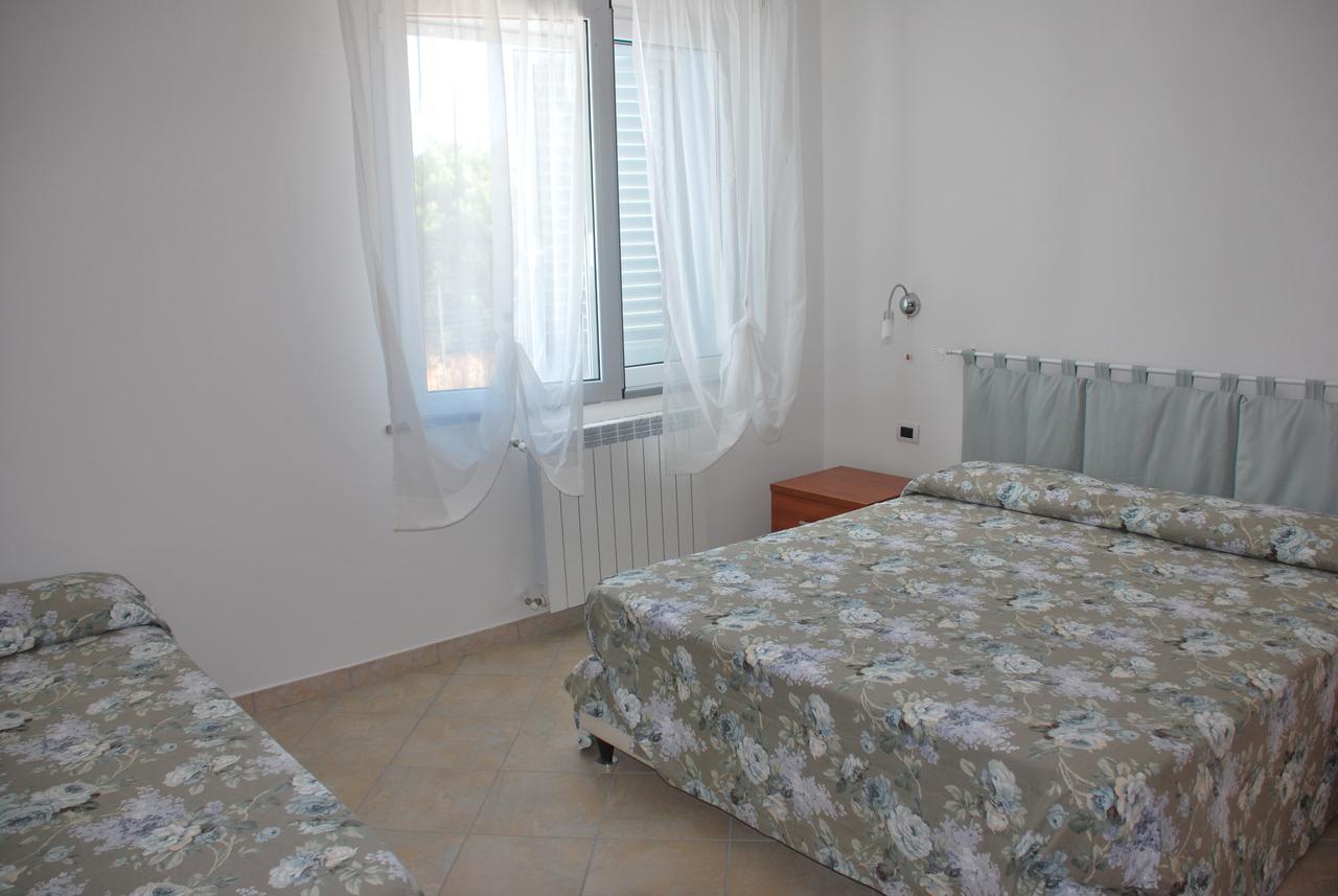 La Casa Dei Sogni Villa Portoscuso Luaran gambar