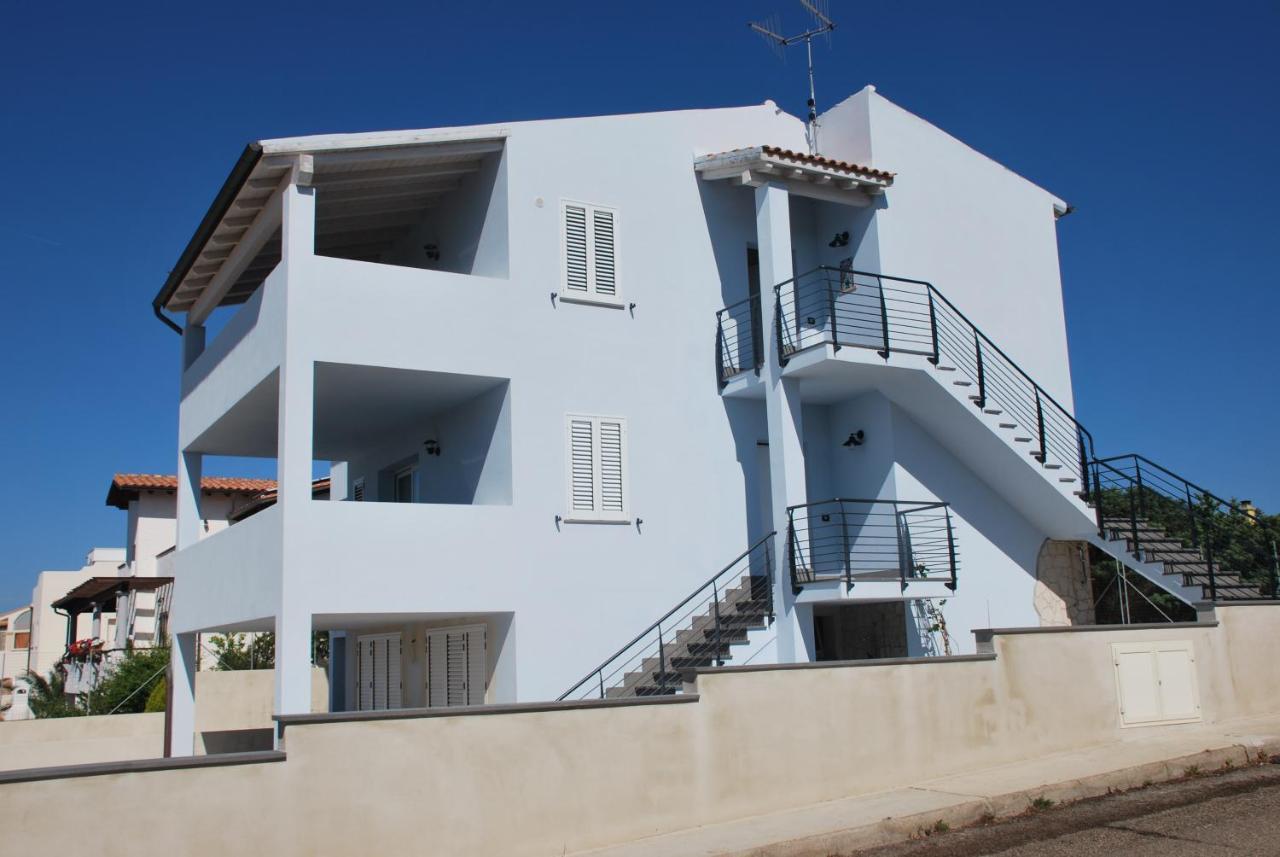 La Casa Dei Sogni Villa Portoscuso Luaran gambar